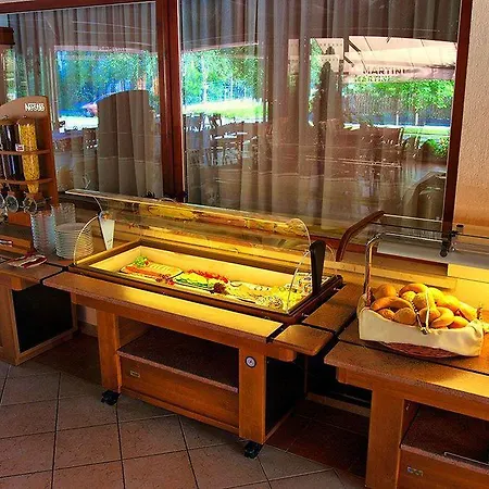 Ξενοδοχείο Diana