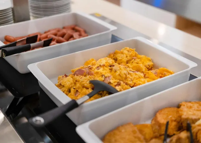 Diana מלון שיופוק