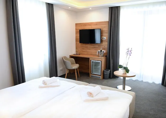 Diana 3* שיופוק