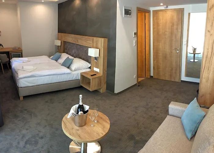 מלון Diana שיופוק