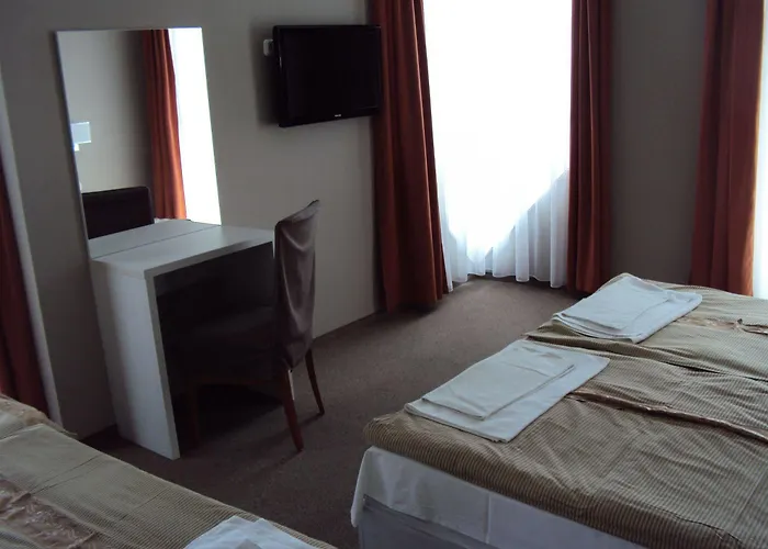 Diana 3* שיופוק